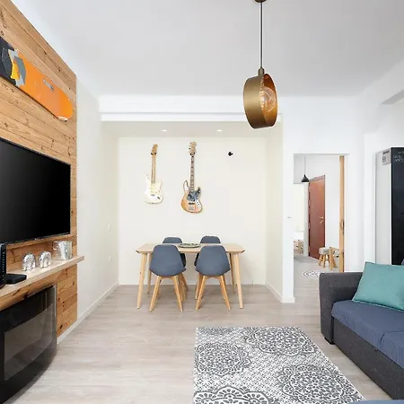 Apartment B-spot By Lovelystay *
